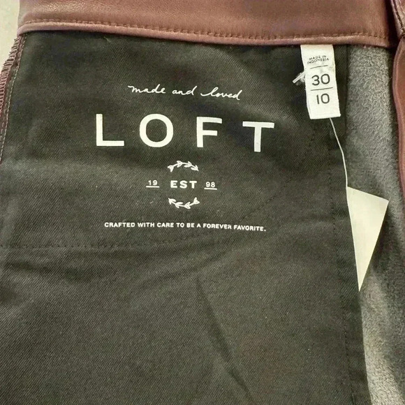 LOFT ANN TAYLOR Faux Leather Pants - Picture 5 of 7